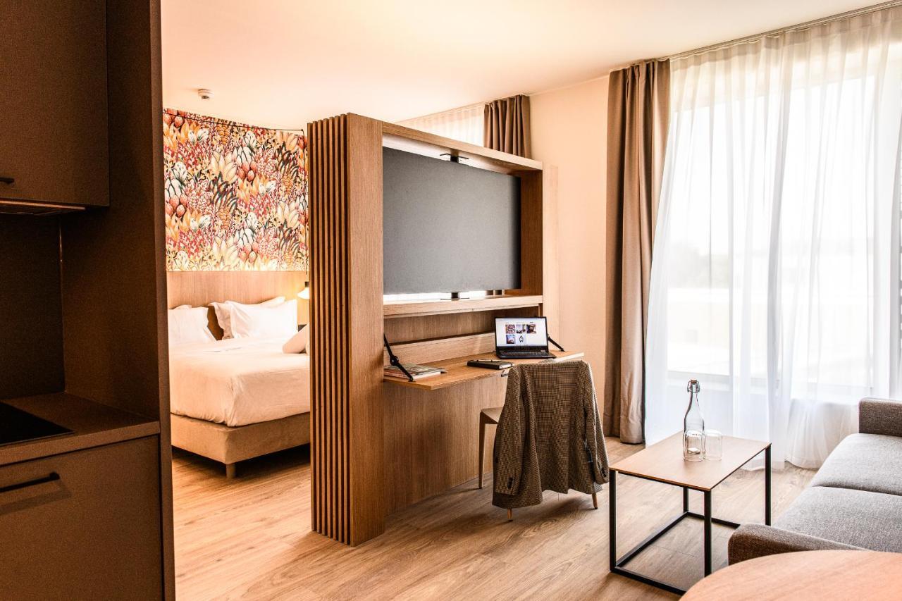 Afterwork Hotel Etoy Екстериор снимка