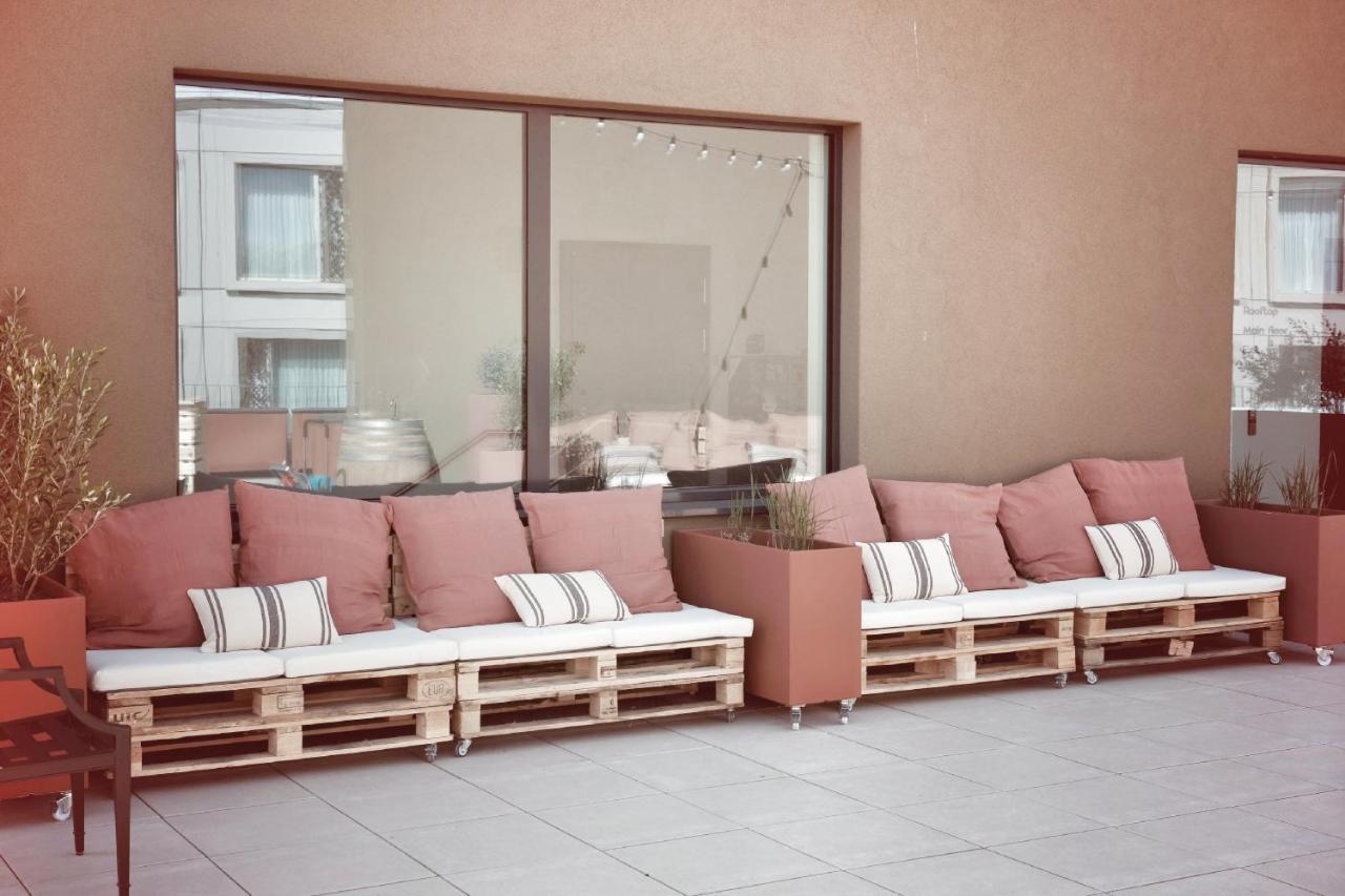 Afterwork Hotel Etoy Екстериор снимка