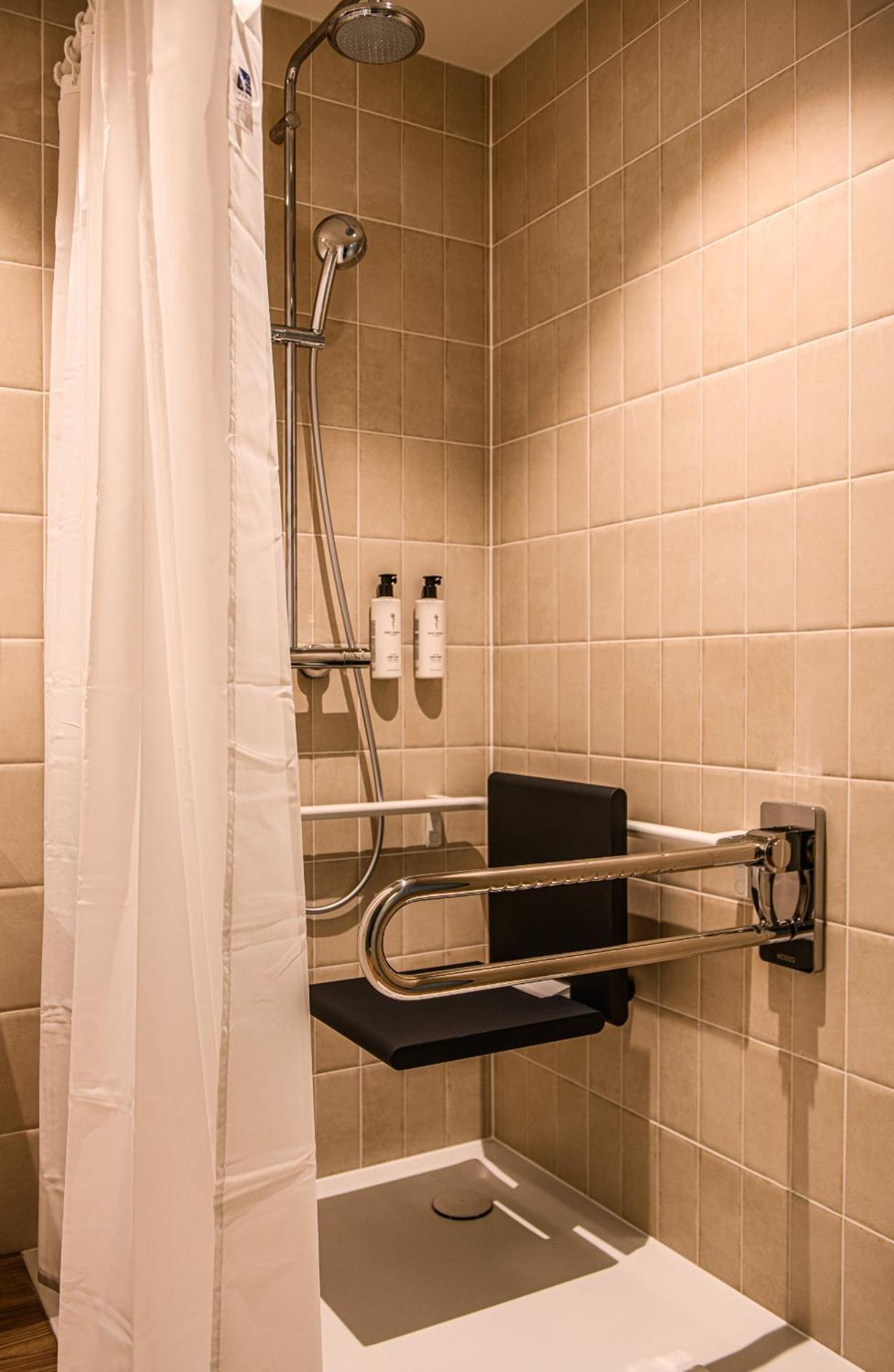 Afterwork Hotel Etoy Екстериор снимка