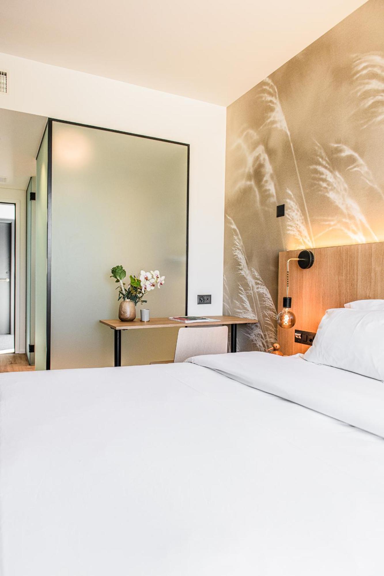Afterwork Hotel Etoy Екстериор снимка